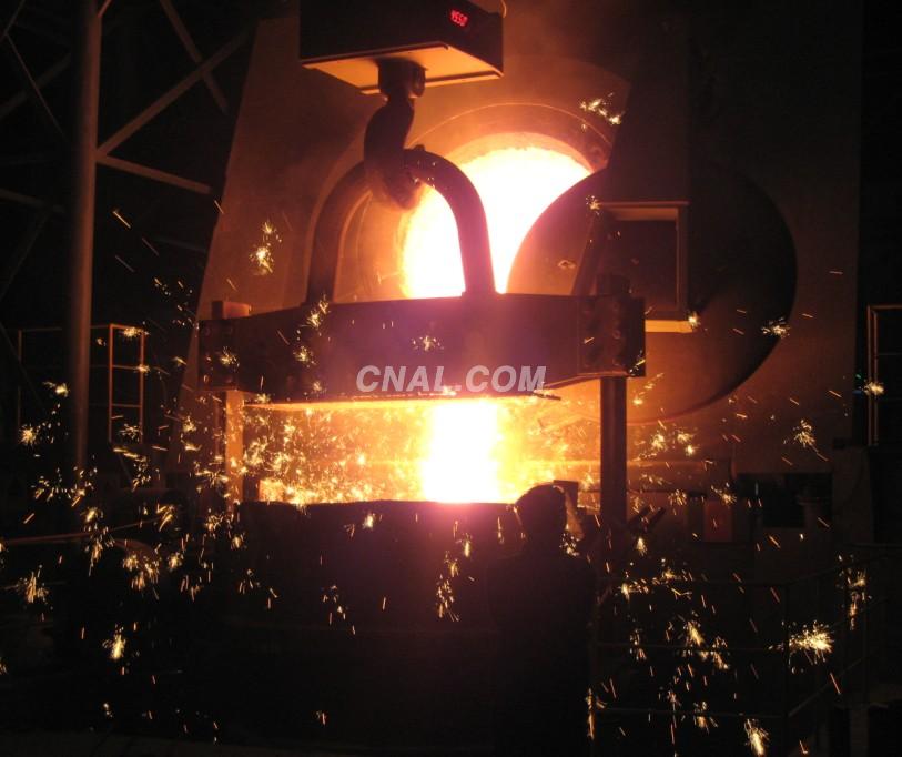 中頻感應(yīng)熔煉爐